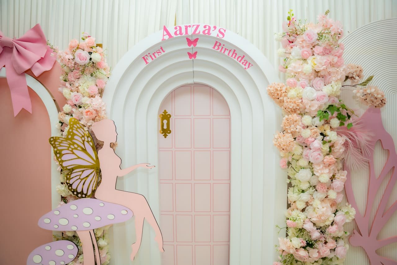 1st birthday, pink floral — cover photo