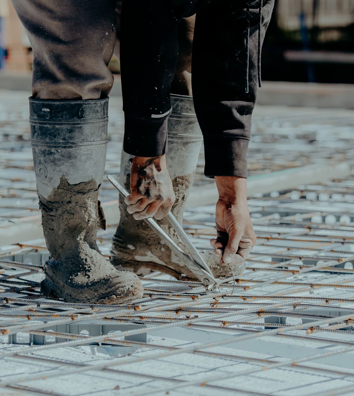 Construction, concrete pour, photo 7 of 13