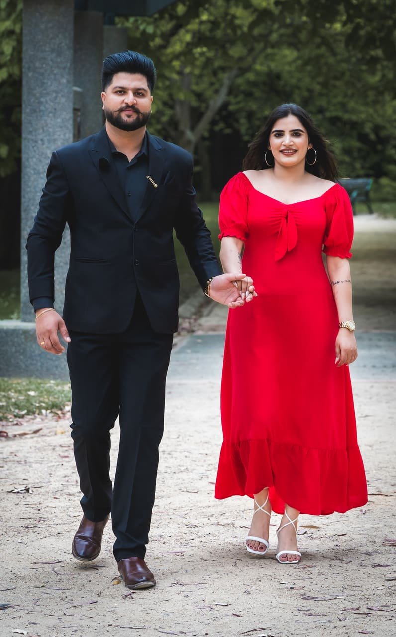 Pre‑wedding, garden to night, photo 5 of 14