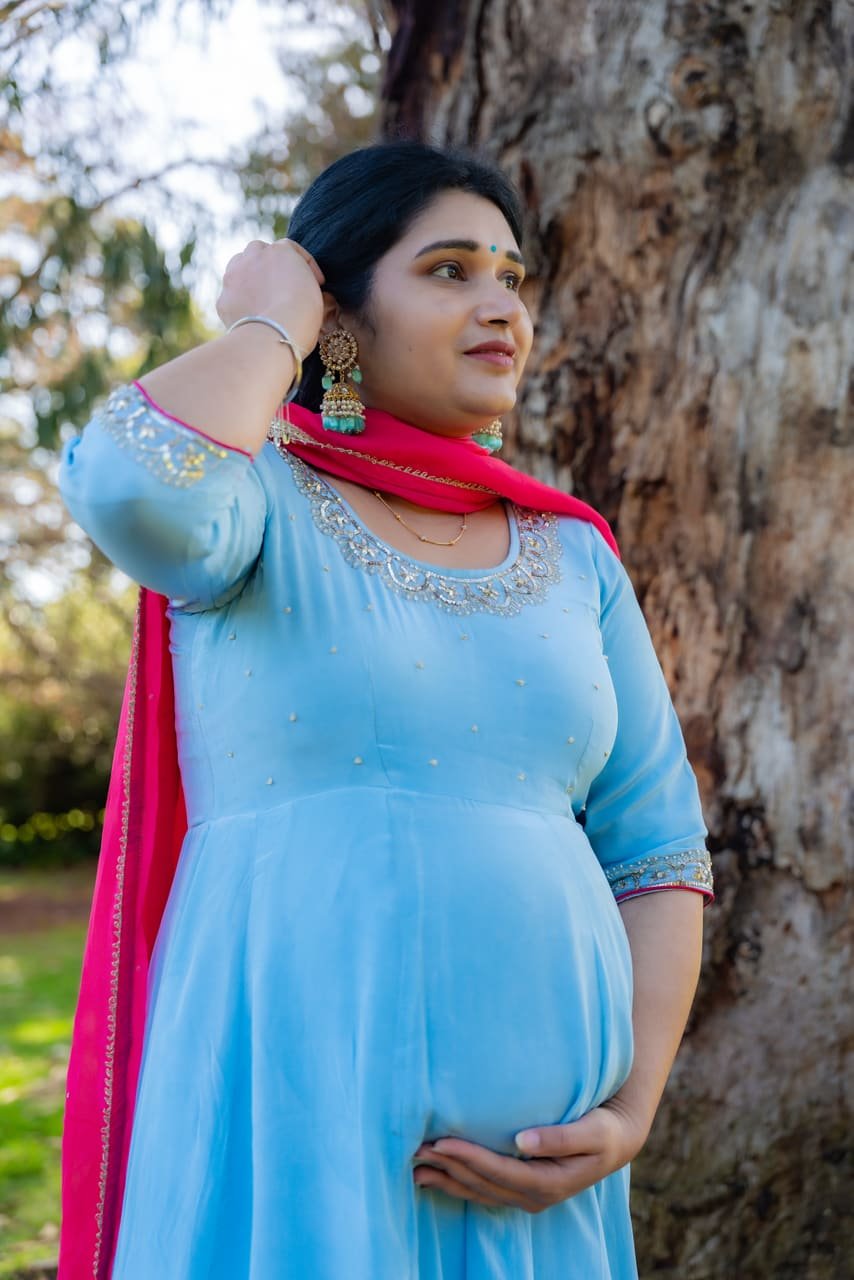 Maternity, botanic garden, photo 7 of 14