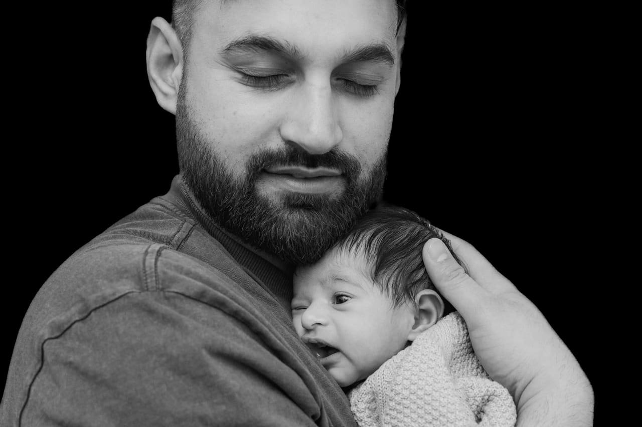 Newborn at home, photo 13 of 18